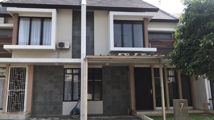 Rumah disewakan di Cosmo Lippo Cikarang